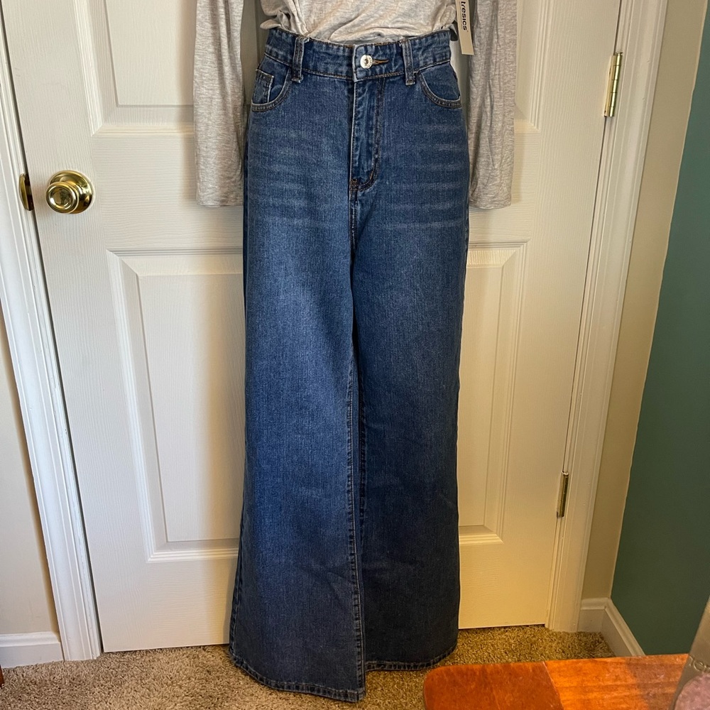 Soly Hux Wide leg High Waist Jean size XS soft denim